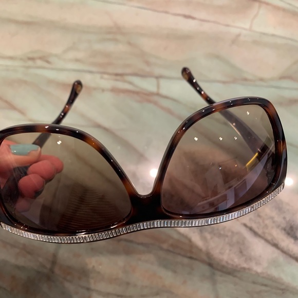 Michael Kors Sunglasses 💎 - Picture 4 of 7